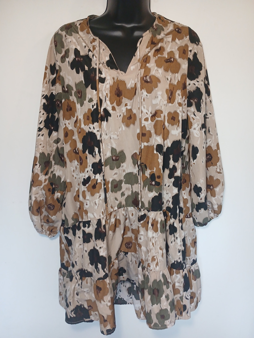 Boho Floral Tiered Long-Sleeve Dress in Beige, Olive & Black - Picture 12 of 12